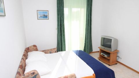 Apartament 4-osobowy z klimatyzacją z widokiem na morze z 1 pomieszczeniem sypialnianym A-6024-c