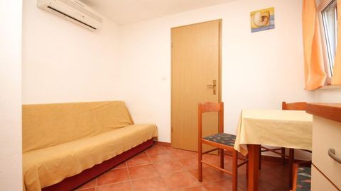 Apartament 3-osobowy z klimatyzacją z tarasem z 1 pomieszczeniem sypialnianym A-7039-a
