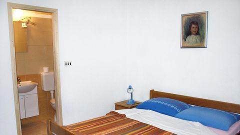 Apartament 13-osobowy z klimatyzacją z widokiem na morze z 4 pomieszczeniami sypialnianymi A-6528-a