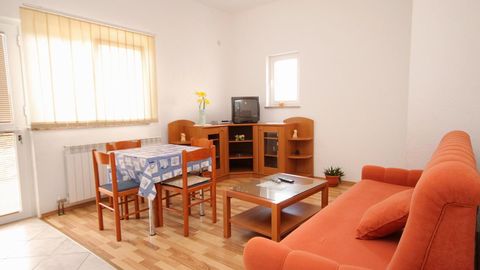 Apartament 6-osobowy z klimatyzacją z widokiem na morze z 2 pomieszczeniami sypialnianymi A-5343-c