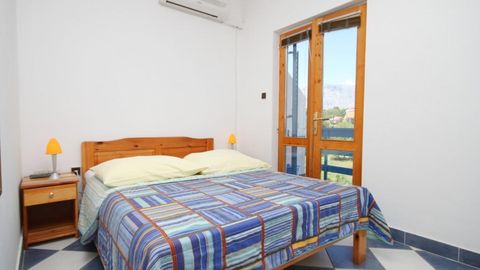 Apartament 2-osobowy z klimatyzacją z balkonem z 1 pomieszczeniem sypialnianym AS-6852-h