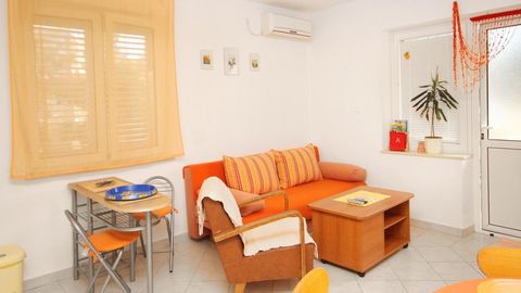 Apartament 4-osobowy z klimatyzacją z tarasem z 2 pomieszczeniami sypialnianymi A-5870-a
