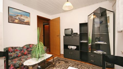 Apartament 4-osobowy z klimatyzacją z 2 pomieszczeniami sypialnianymi A-3240-b
