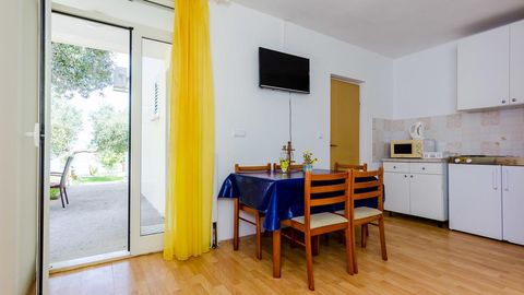 Apartament 5-osobowy z klimatyzacją z widokiem na morze z 1 pomieszczeniem sypialnianym A-4529-a