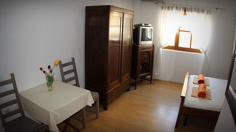 Apartament 2-osobowy z klimatyzacją z tarasem z 1 pomieszczeniem sypialnianym AS-12353-b