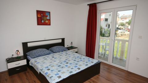 Apartament 2-osobowy z klimatyzacją z balkonem z 1 pomieszczeniem sypialnianym A-229-d