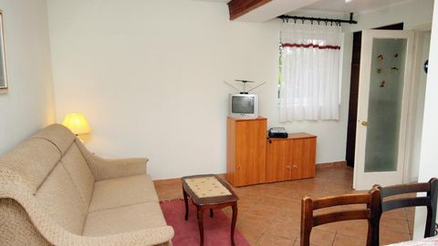 Apartament 3-osobowy z tarasem z widokiem na morze z 1 pomieszczeniem sypialnianym A-5519-b