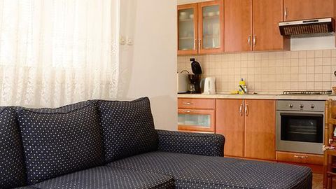 Apartament 6-osobowy z klimatyzacją z widokiem na morze z 3 pomieszczeniami sypialnianymi A-11520-a