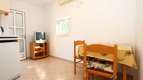 Apartament 3-osobowy z klimatyzacją z widokiem na morze z 1 pomieszczeniem sypialnianym A-10228-a