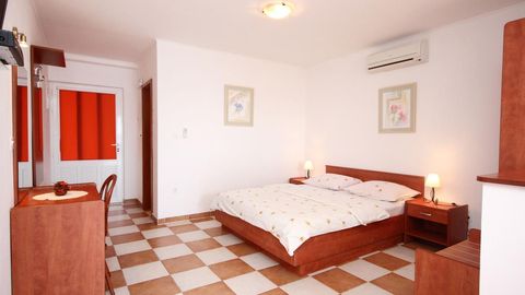 Apartament 2-osobowy z klimatyzacją z widokiem na morze z 1 pomieszczeniem sypialnianym AS-2130-a