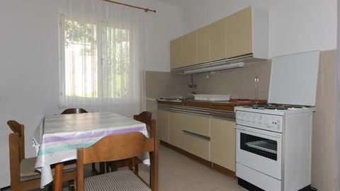Apartament 5-osobowy z klimatyzacją z tarasem z 2 pomieszczeniami sypialnianymi A-11400-a