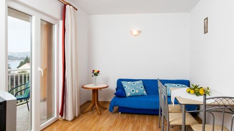 Apartament 4-osobowy z klimatyzacją z widokiem na morze z 1 pomieszczeniem sypialnianym A-14013-b
