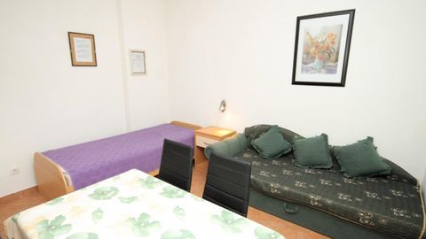 Apartament 3-osobowy z klimatyzacją z widokiem na morze z 1 pomieszczeniem sypialnianym A-7897-a
