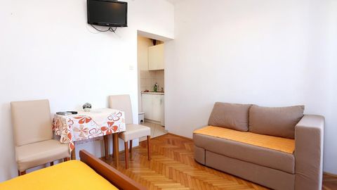 Apartament 3-osobowy z klimatyzacją z widokiem na morze z 1 pomieszczeniem sypialnianym AS-2605-b