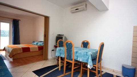 Apartament 3-osobowy z klimatyzacją z widokiem na morze z 1 pomieszczeniem sypialnianym AS-5018-a