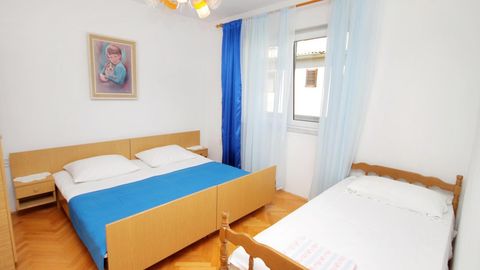 Apartament 6-osobowy z klimatyzacją z widokiem na morze z 2 pomieszczeniami sypialnianymi A-5571-b