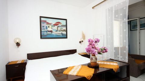 Apartament 4-osobowy z klimatyzacją z widokiem na morze z 1 pomieszczeniem sypialnianym AS-4795-b