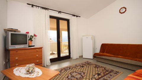 Apartament 5-osobowy z klimatyzacją z widokiem na morze z 1 pomieszczeniem sypialnianym A-6326-b