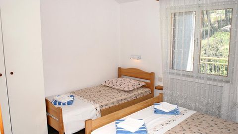 Apartament 3-osobowy z klimatyzacją z widokiem na morze z 1 pomieszczeniem sypialnianym A-4584-c