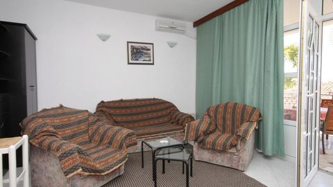 Apartament 4-osobowy z klimatyzacją z widokiem na morze z 1 pomieszczeniem sypialnianym A-7722-b