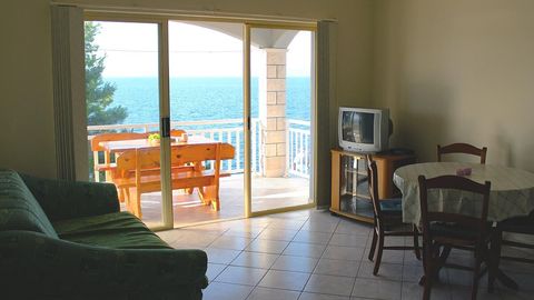 Apartament 4-osobowy z klimatyzacją z widokiem na morze z 1 pomieszczeniem sypialnianym A-14341-a