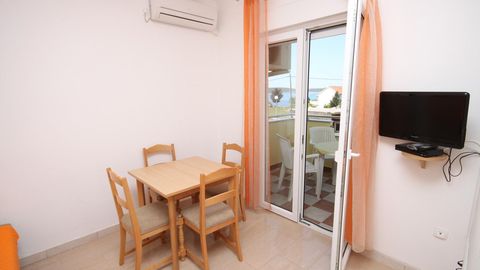 Apartament 4-osobowy z klimatyzacją z widokiem na morze z 1 pomieszczeniem sypialnianym A-6244-b
