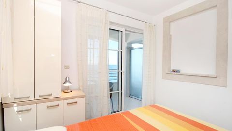 Apartament 4-osobowy z klimatyzacją z widokiem na morze z 1 pomieszczeniem sypialnianym A-6652-c