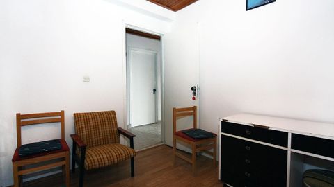 Apartament 6-osobowy z klimatyzacją z widokiem na morze z 3 pomieszczeniami sypialnianymi A-4939-a