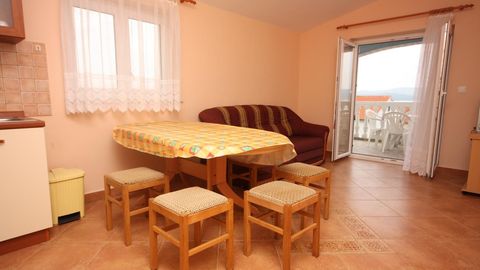 Apartament 4-osobowy z klimatyzacją z widokiem na morze z 1 pomieszczeniem sypialnianym A-6158-b