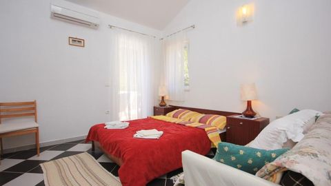 Apartament 5-osobowy z klimatyzacją z widokiem na morze z 2 pomieszczeniami sypialnianymi A-7935-a