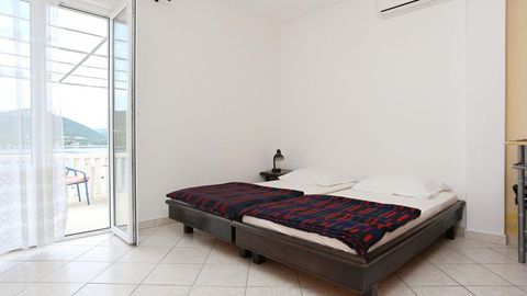 Apartament 3-osobowy z klimatyzacją z widokiem na morze z 1 pomieszczeniem sypialnianym AS-10221-a