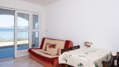 Apartament 6-osobowy z klimatyzacją z widokiem na morze z 2 pomieszczeniami sypialnianymi A-12381-b