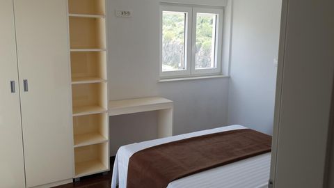 Apartament 6-osobowy z klimatyzacją z widokiem na morze z 2 pomieszczeniami sypialnianymi A-14601-f