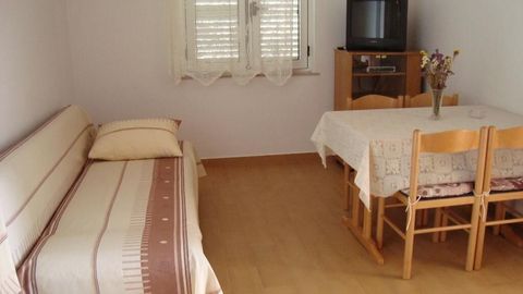 Apartament 4-osobowy z klimatyzacją z widokiem na morze z 1 pomieszczeniem sypialnianym A-15465-b