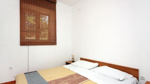 Apartament 3-osobowy z klimatyzacją z tarasem z 1 pomieszczeniem sypialnianym A-10426-b