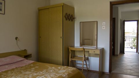 Apartament 4-osobowy na piętrze z widokiem na las z 2 pomieszczeniami sypialnianymi
