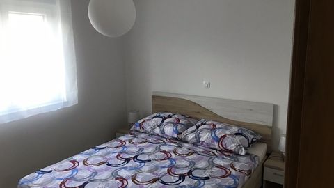 Apartament 6-osobowy Komfort częściowy z widokiem na morze z 3 pomieszczeniami sypialnianymi