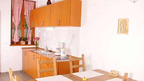 Apartament 4-osobowy "A" Ze wspólną kuchnią z 2 pomieszczeniami sypialnianymi