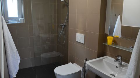Pokój 2-osobowy z prysznicem z tarasem