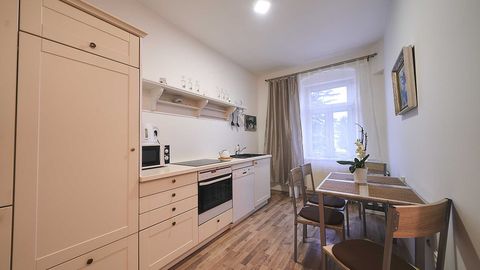 Apartament 4-osobowy z aneksem kuchennym z własną kuchnią