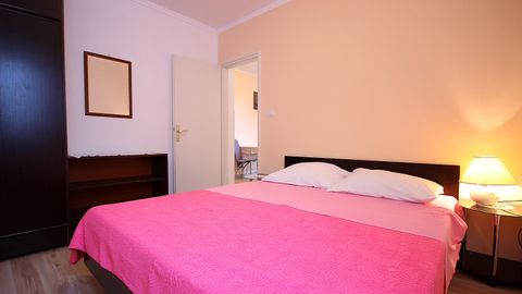 Apartament 3-osobowy Komfort z klimatyzacją z 2 pomieszczeniami sypialnianymi