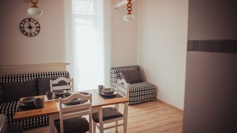 Apartament 5-osobowy na piętrze Komfort z 2 pomieszczeniami sypialnianymi