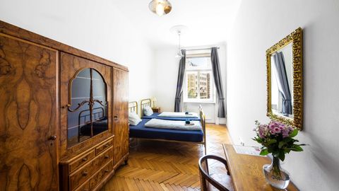 Dormitory - można rezerwować łóżka typu Twin