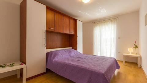 Apartament 4-osobowy z klimatyzacją z balkonem z 1 pomieszczeniem sypialnianym A-16261-b