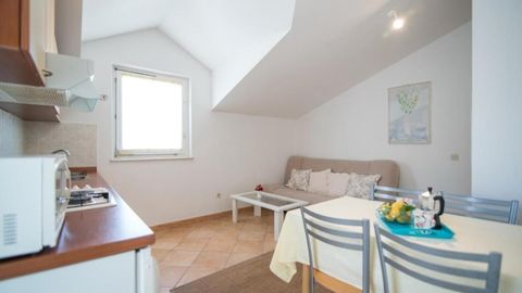 Apartament 3-osobowy z klimatyzacją z widokiem na morze z 1 pomieszczeniem sypialnianym A-16774-c