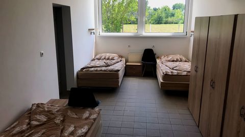 Pokój 1-osobowy na piętrze łóżko/ można rezerwować łóżka w pokoju 3-osobowym