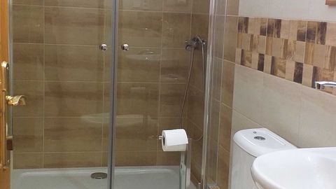 Pokój 3-osobowy Standard z prysznicem