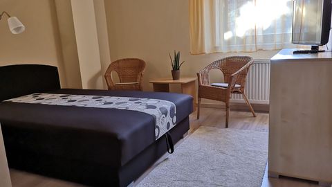 Apartament 6-osobowy na parterze Przyjazny podróżom rodzinnym z 3 pomieszczeniami sypialnianymi (możliwa dostawka)