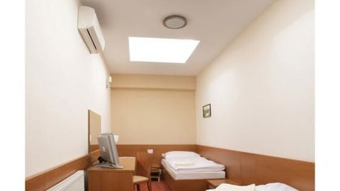 Pokój 1-osobowy z prysznicem z klimatyzacją