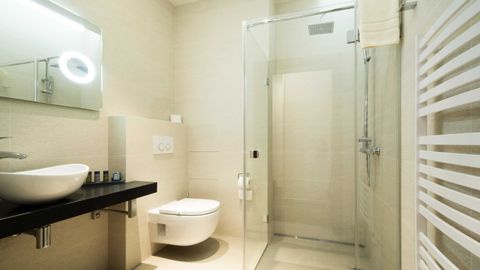 Pokój 2-osobowy Standard z prysznicem